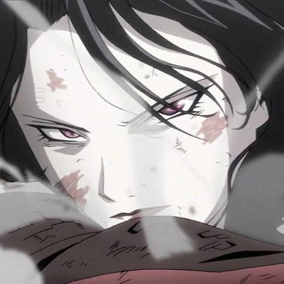 3名女生轮流背走失男孩去派出所